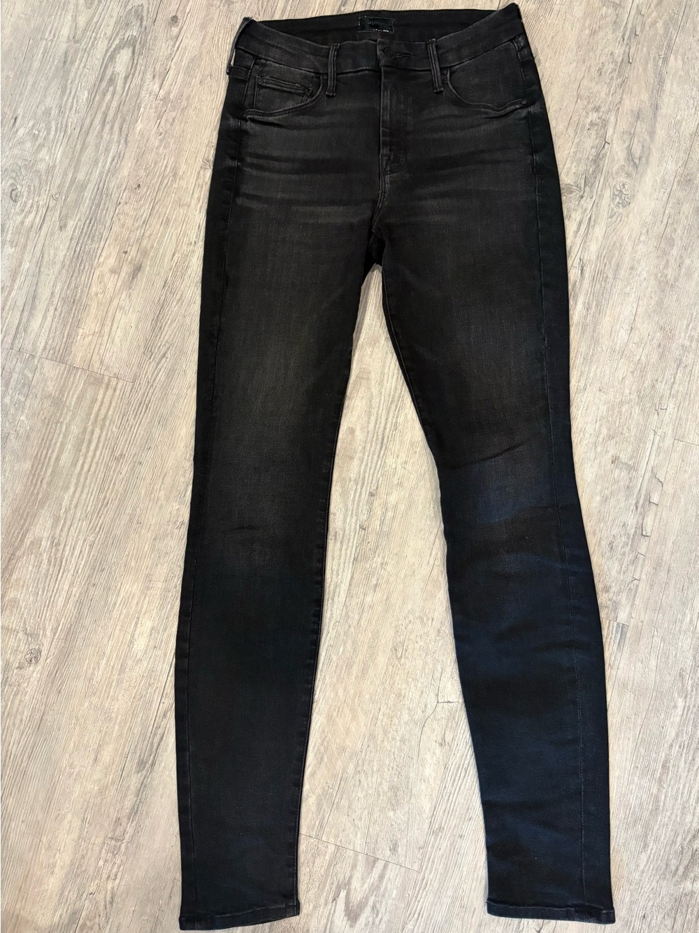 Mother Women's Black Skinny Jeans - The Looker Wash Nigh Hawk Cut